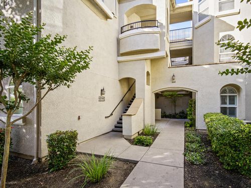unit-221-2230 Valley View Pkwy, El Dorado Hills, CA, 95762-5591 | Card Image