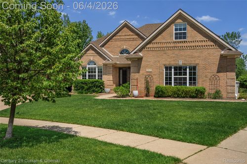 25670 Meadow Ct, South Lyon, MI, 48178-8019 | Card Image