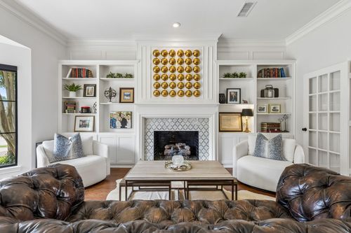 2204 Winding Hollow Lane, Plano, TX, 75093 | Card Image