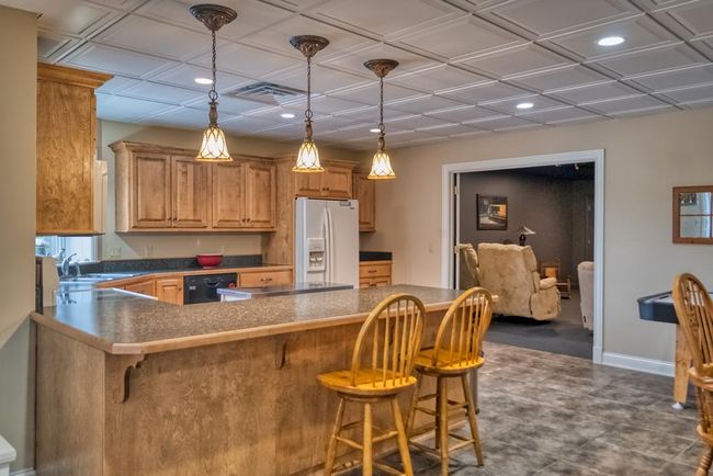 122 Fairway Acres Dr, Home with 7 bedrooms, 5 bathrooms and 3 parking in Dunmor KY | Image 60