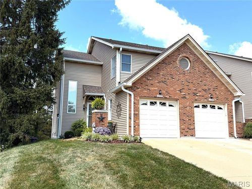 1722 Blue Oak Dr, Chesterfield, MO, 63017-4600 | Card Image
