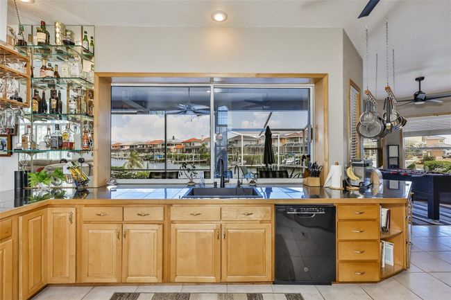 915 Symphony Isles Blvd, House other with 3 bedrooms, 3 bathrooms and null parking in APOLLO BEACH FL | Image 17