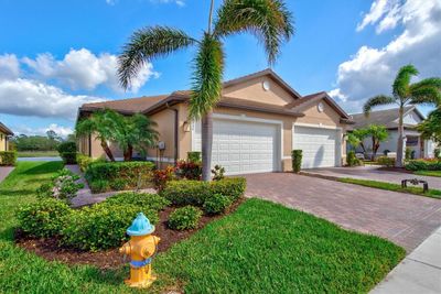 20930 Fetterbush Place, House other with 2 bedrooms, 2 bathrooms and null parking in Venice FL | Image 1