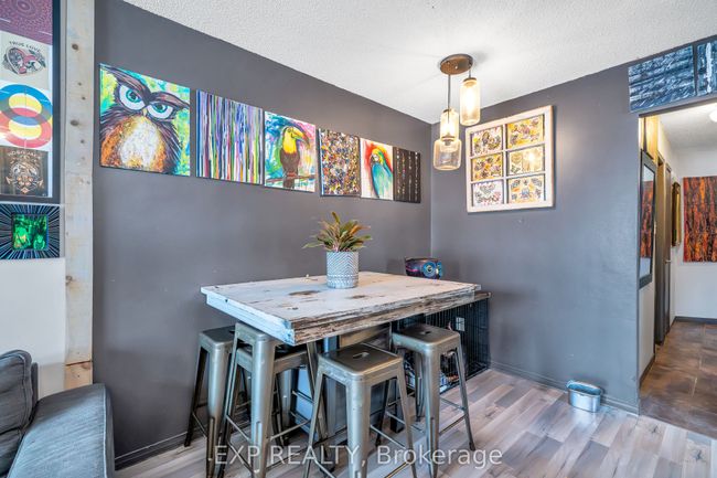 679 Frobisher Crt, House attached with 5 bedrooms, 3 bathrooms and 4 parking in Oshawa ON | Image 7