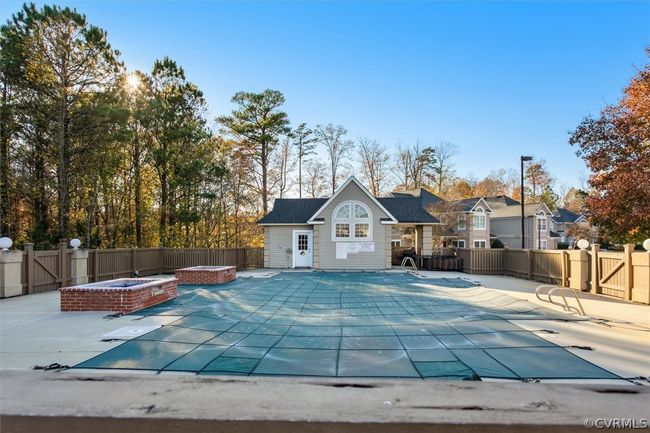 803 Queens Way, Condo with 2 bedrooms, 2 bathrooms and null parking in Williamsburg VA | Image 37