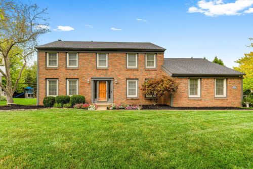 4554 Coolbrook Dr, Hilliard, OH, 43026-7851 | Card Image