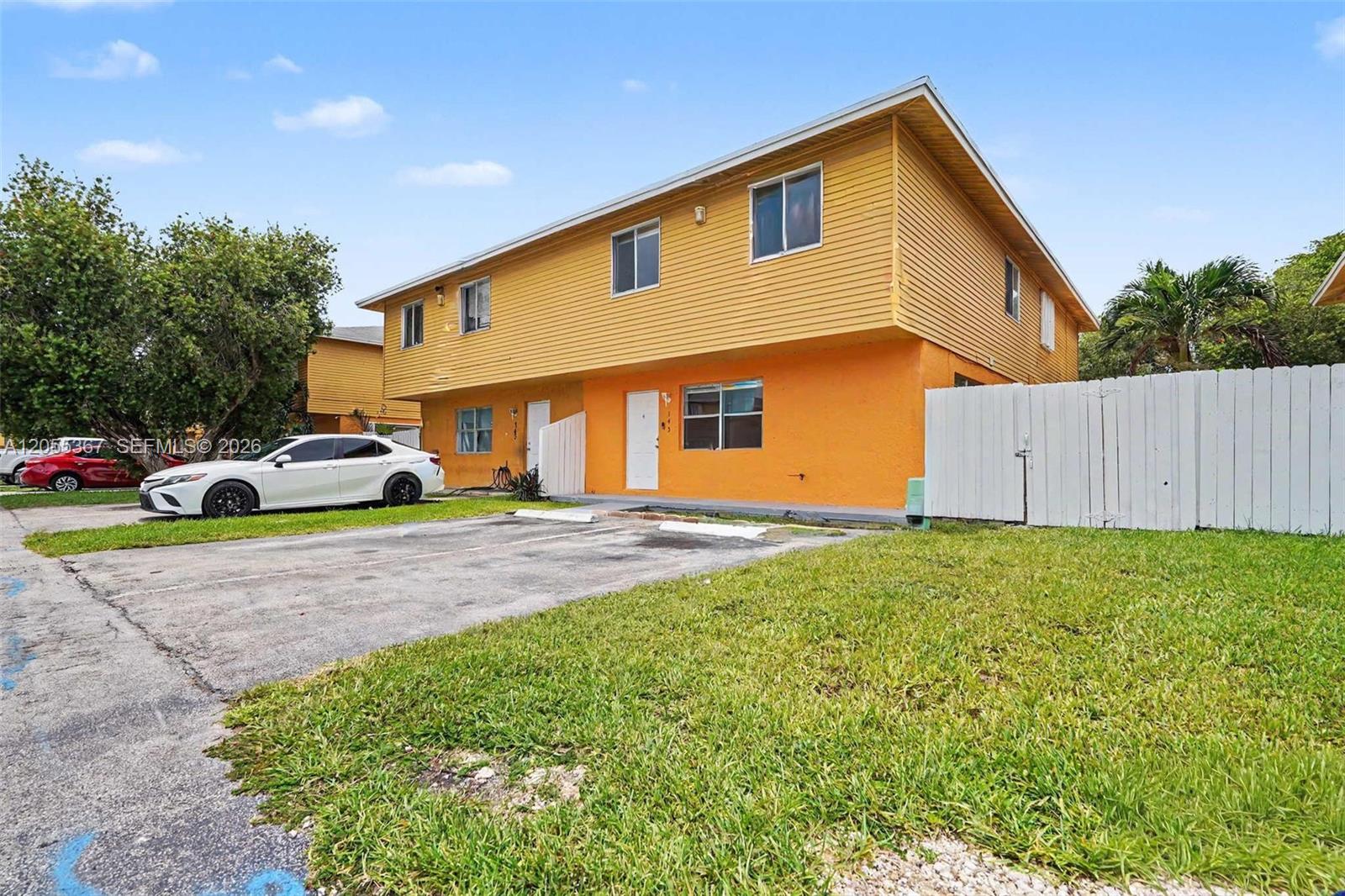 Residential in Homestead 3