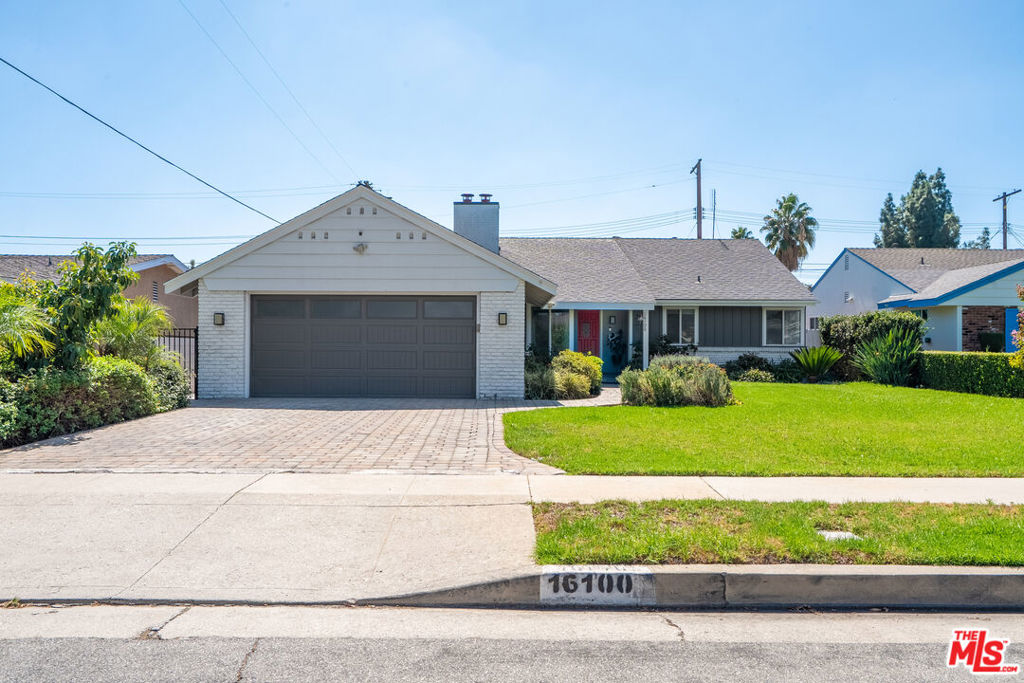 Residential in Los Angeles