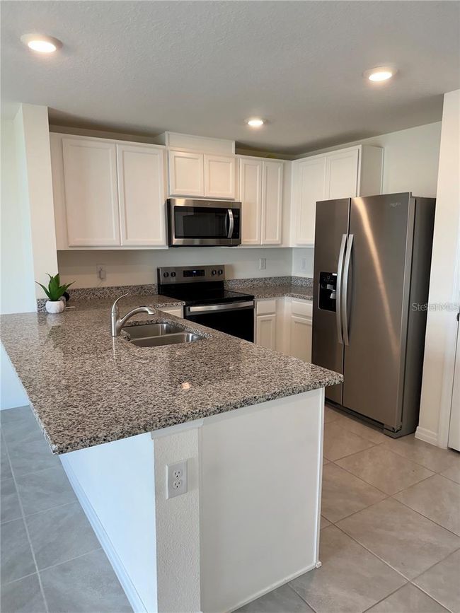 6608 Druid Way, Townhouse with 3 bedrooms, 3 bathrooms and null parking in HARMONY FL | Image 8