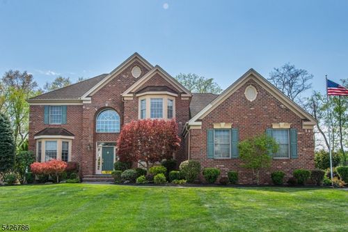 20 Ralph Dr, Fairfield, NJ, 07004-1235 | Card Image