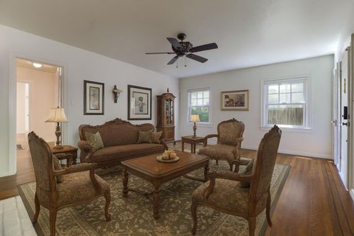 1836 Beverly Way, Sacramento, CA, 95818 | Card Image
