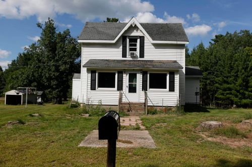 772 Duck Creek Ave, Grand Marsh, WI, 53936-9713 | Card Image