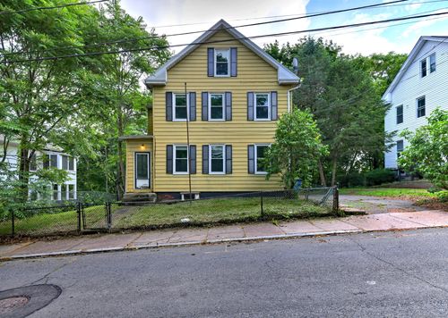 9 Woodland St, Vernon, CT, 06066-3119 | Card Image