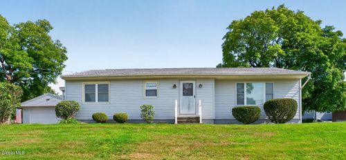 129 S Pearl St, Mechanicville, NY, 12118-2731 | Card Image