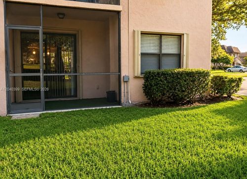 101-10325 Nw 11th St, Pembroke Pines, FL, 33026-3901 | Card Image