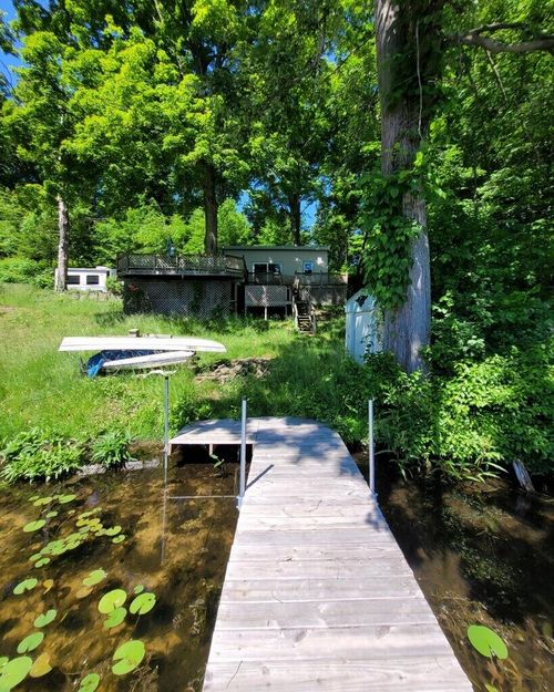 2681 S Geneva Lake Dr, Shelbyville, MI, 49344-9581 | Card Image