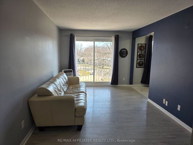 301 - 26 Pearl St, Condo with 2 bedrooms, 1 bathrooms and 1 parking in Smiths Falls ON | Image 9