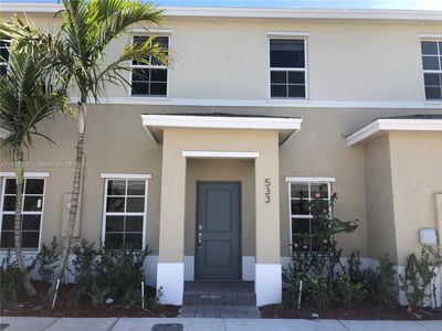 1 - 533 Ne 5th Pl, Townhouse with 3 bedrooms, 2 bathrooms and null parking in Florida City FL | Image 1