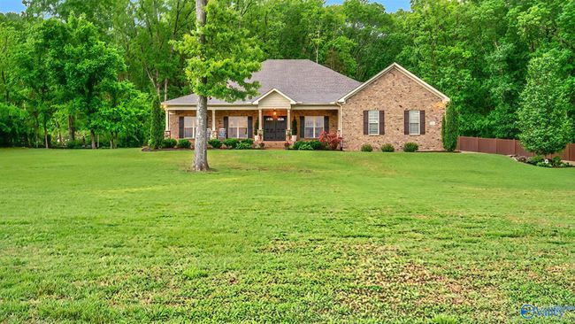 12313 Bell Rd Sw, House other with 4 bedrooms, 3 bathrooms and null parking in Huntsville AL | Image 4