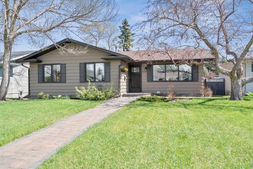 10220 Maple Grove Pl Se, Calgary, AB, T2J1S6 | Card Image