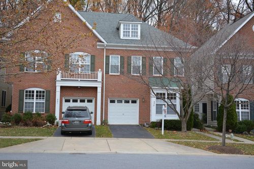 325 Winter Walk Dr, GAITHERSBURG, MD, 20878-7806 | Card Image