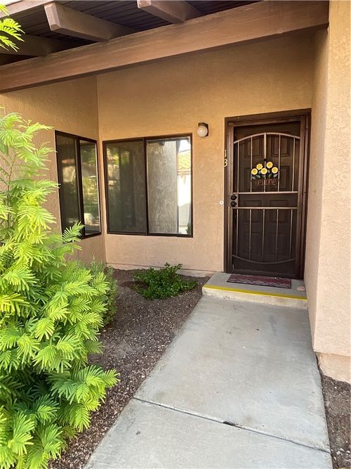 unit-13-201 Riverfront Dr, Bullhead City, AZ, 86442-6131 | Card Image