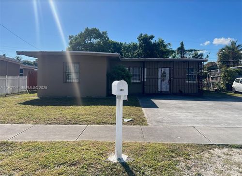 580 Nw 116th Ter, Miami, FL, 33168-3432 | Card Image