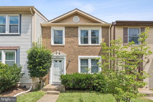 6804 Hutchison St, Falls Church, VA, 22043-1603 | Card Image