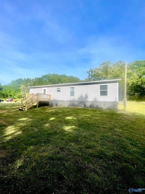 203 Bainbridge Loop, Muscle Shoals, AL, 35661-4255 | Card Image