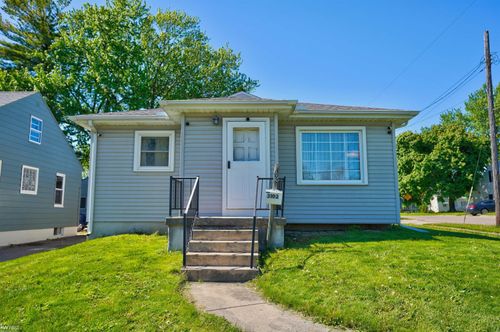 3102 Yale St, Flint, MI, 48503-4612 | Card Image