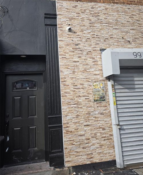 97 Belmont Ave - Dwayne "The Pear" Washington Way, New York, NY, 11212 | Card Image