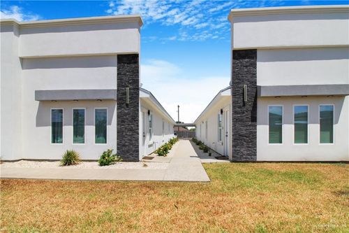 apt-4-11002 N 33rd Ln, McAllen, TX, 78504-6823 | Card Image