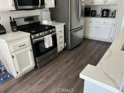 67-25444 Yountville, Lake Forest, CA, 92630-7066 | Card Image