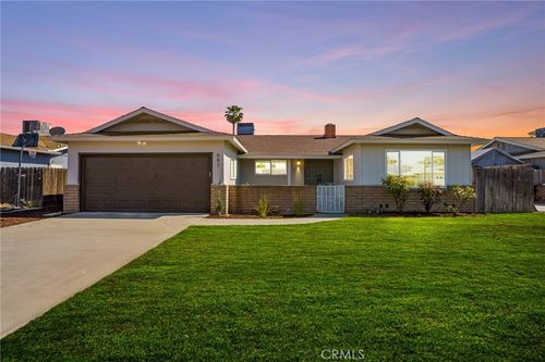 687 Tamarack Ln, Lemoore, CA, 93245-2062 | Card Image