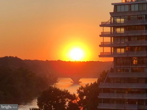 715-2500 Virginia Ave Nw, WASHINGTON, DC, 20037-1900 | Card Image