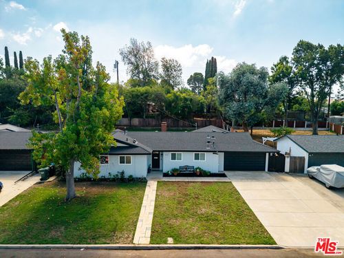 970 Calle Nogal, Thousand Oaks, CA, 91360-4727 | Card Image