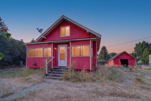 21906 W Highway 2, Medical Lake, WA, 99022-8637 | Card Image