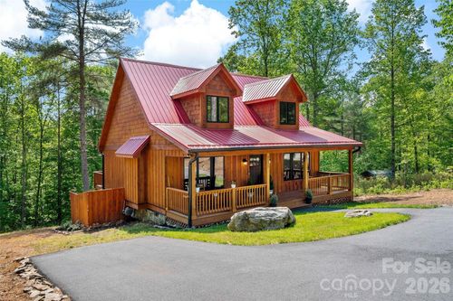 3122 Bear Paw Ave Nw, Valdese, NC, 28690-9827 | Card Image