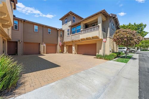 unit-3-41527 Blue Canyon Ave, Murrieta, CA, 92562-7690 | Card Image