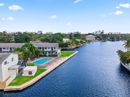 83-1818 E Oakland Park Boulevard, Oakland Park, FL, 33306 | Card Image
