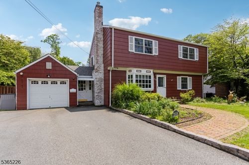 2538 Mountain Ave, Scotch Plains, NJ, 07076-1502 | Card Image