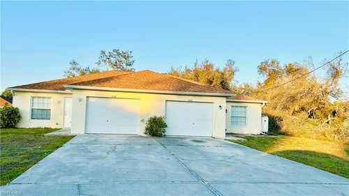 4542 28th St Sw, Lehigh Acres, FL, 33973-3700 | Card Image