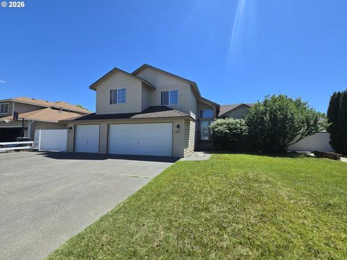 1166 E Main St, Hermiston, OR, 97838-2087 | Card Image