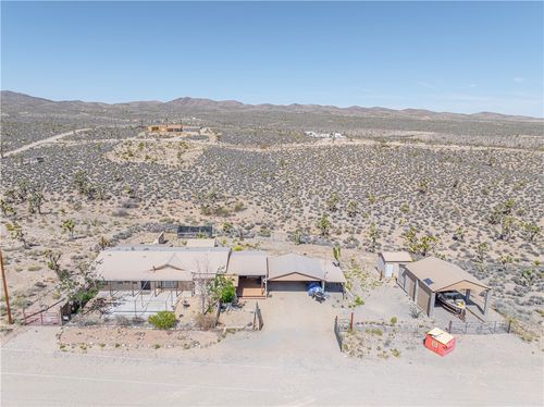 27041 N Humming Bird Ln, Meadview, AZ, 86444-1823 | Card Image