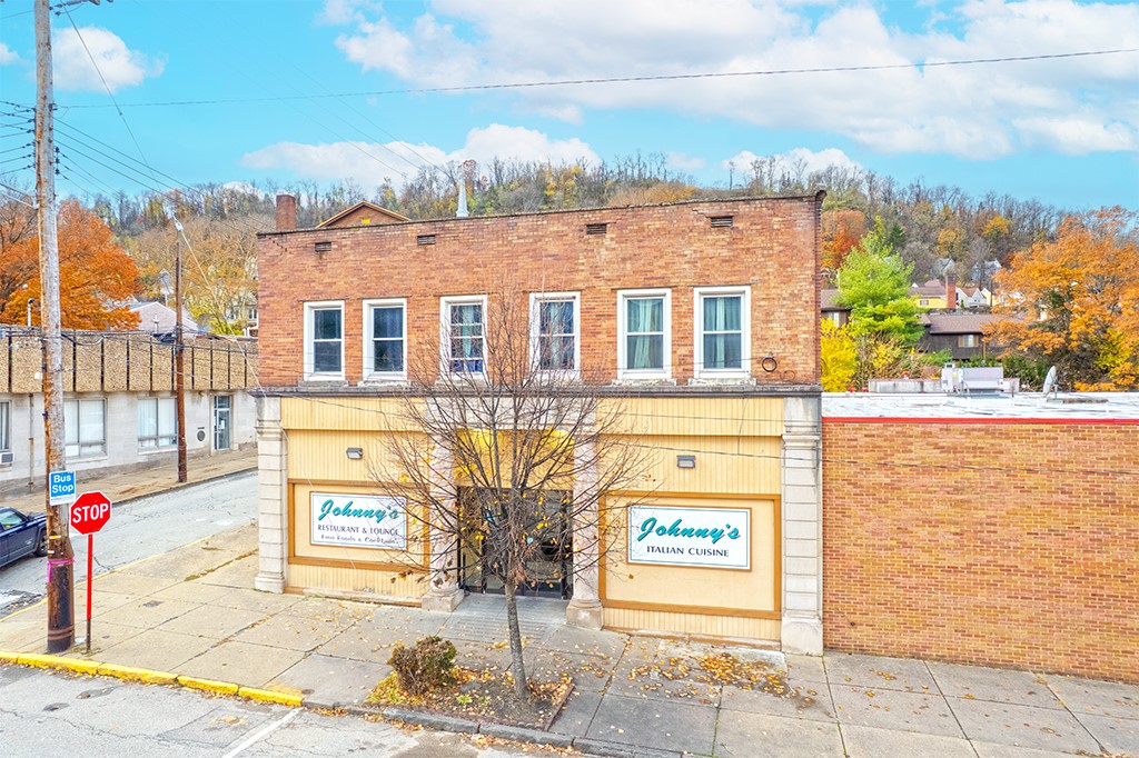 112 Westinghouse Ave, Wilmerding, PA 15148