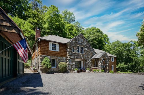 32 Lookout Rd, Tuxedo Park, NY, 10987-4035 | Card Image