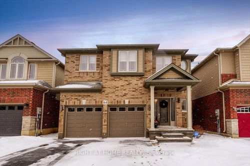 64 Royal Winter Dr, Binbrook, ON, L0R1C0 | Card Image
