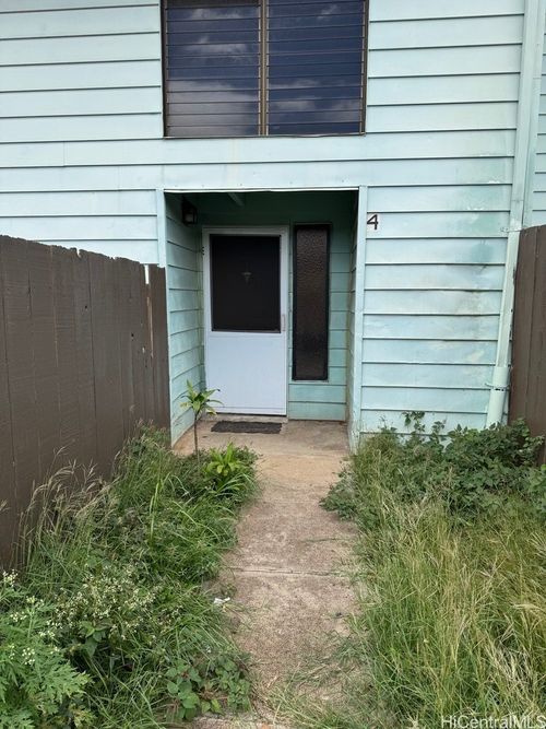 apt-4-87-2131 Helelua Pl, Waianae, HI, 96792-3801 | Card Image