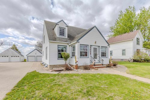 505 1st St Se, Hartley, IA, 51346-1507 | Card Image