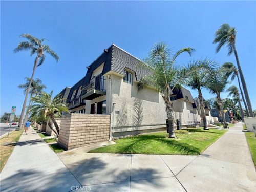 unit-g-2225 N Broadway, Santa Ana, CA, 92706-2654 | Card Image